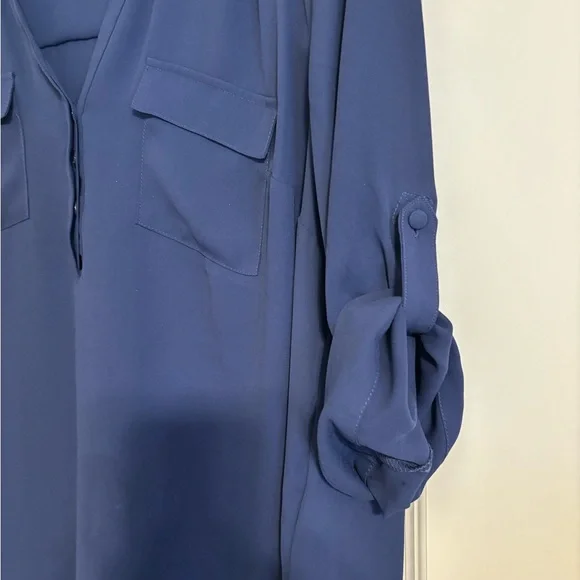 Navy Blue Torrid Semi-Sheer Roll-Tab Sleeve Blouse, Size 0. - Picture 5 of 6